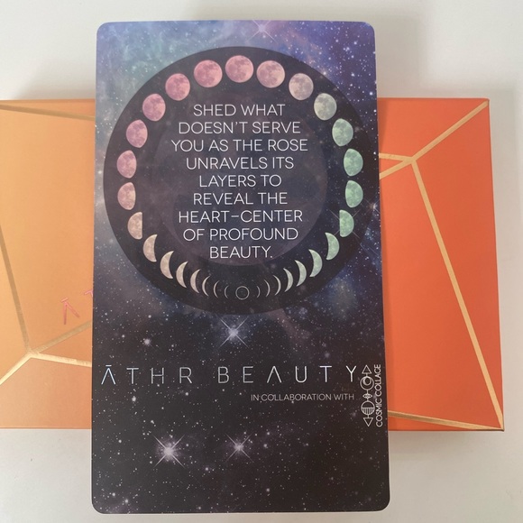 Athr Eye shadow palette - Picture 3 of 3